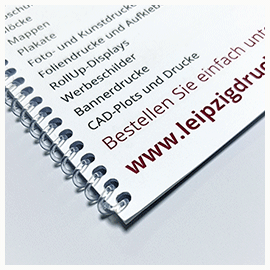 Broschüren mit Coilbindung - bis 200 Stück & max. 300 Seiten Nahansicht Vorderseite mit Coilbindung